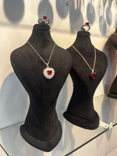 نیم ست قلب قرمز سوارسکی فول نگین بدون ریزش | زنجیر استیل رنگ ثابت