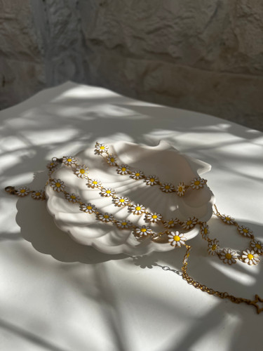 ست گردنبند و دستبند بابونه طلایی | یک طرفه | استیل رنگ ثابت | کیفیت عالی