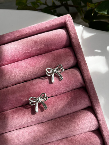 انگشتر فشن لوکس زنانه | طرح پاپیون | برنج آبکاری نقره | کیفیت عالی | رنگ ثابت | فری سایز