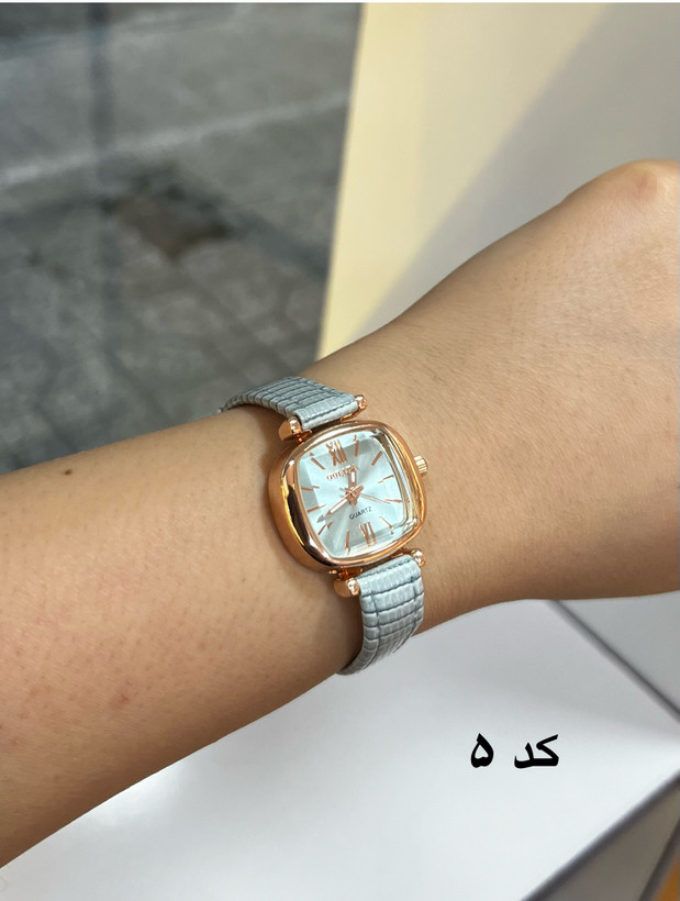 ساعت چرم رنگی زنانه اقتصادی ترند روزمره