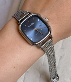 ساعت زنانه کاسـ*ـیو مدل اولدمانی بند و پک استیل کیفیت عالی