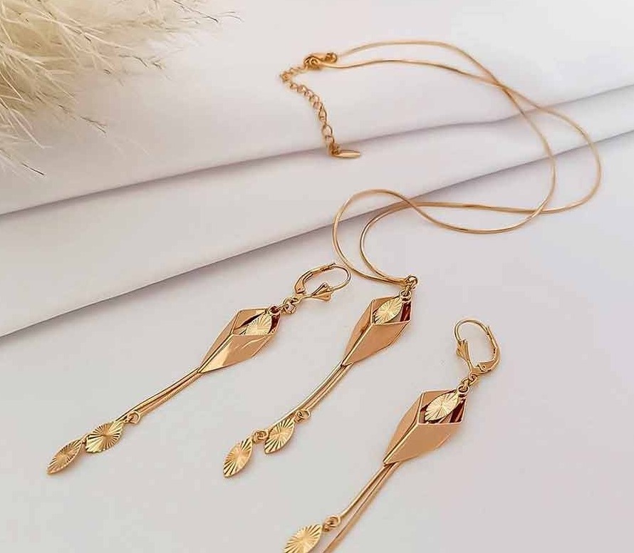 نیم ست آویز لوزی ژوپینگ مشابه نمونه طلا ضد حساسیت