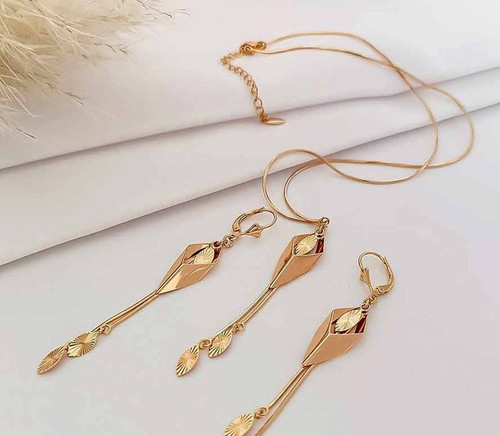 نیم ست آویز لوزی ژوپینگ مشابه نمونه طلا ضد حساسیت